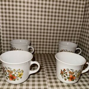 Vintage Corelle White Mugs with Orange and Yellow Floral Pattern – Set of 4